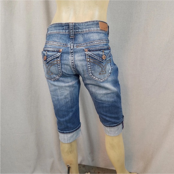 Vigoss Blue Denim Bermuda Shorts - Picture 4 of 8